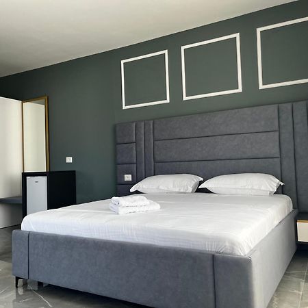 Leodori 3 Suites Shëngjin Εξωτερικό φωτογραφία